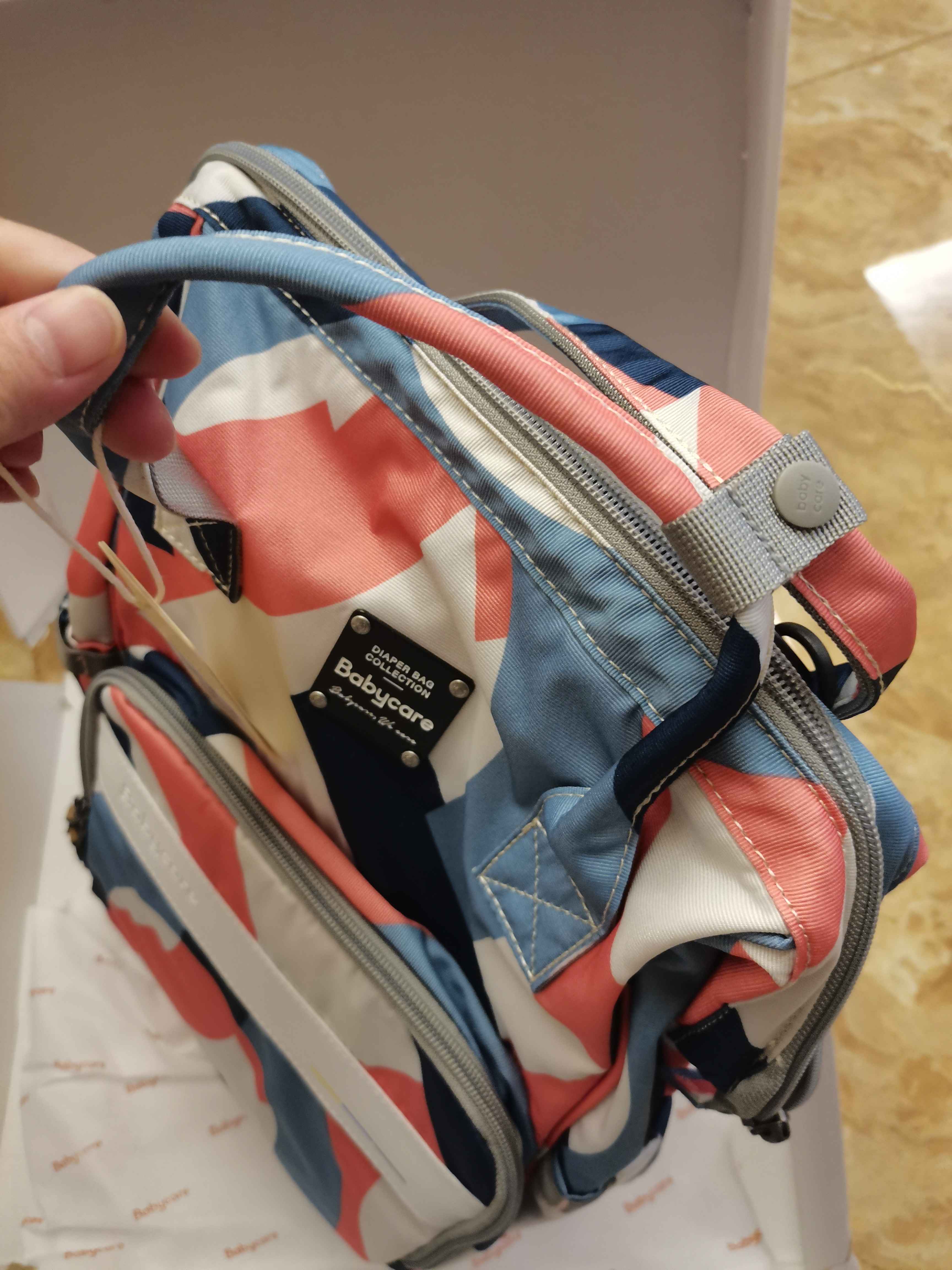 babycare妈咪包卡洛红，大号挺能装