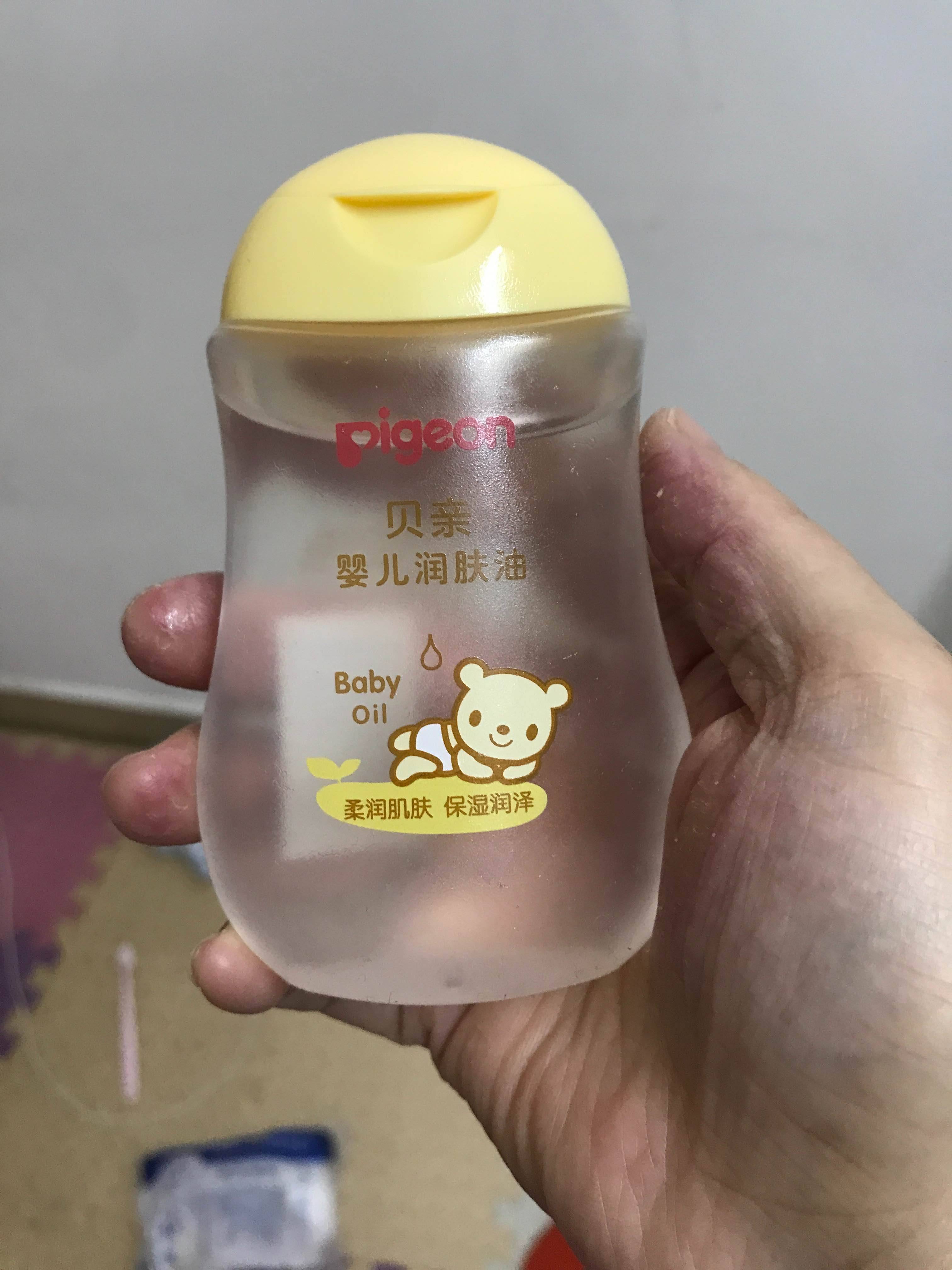 贝亲婴儿润肤油100ml，抚触按摩都用它