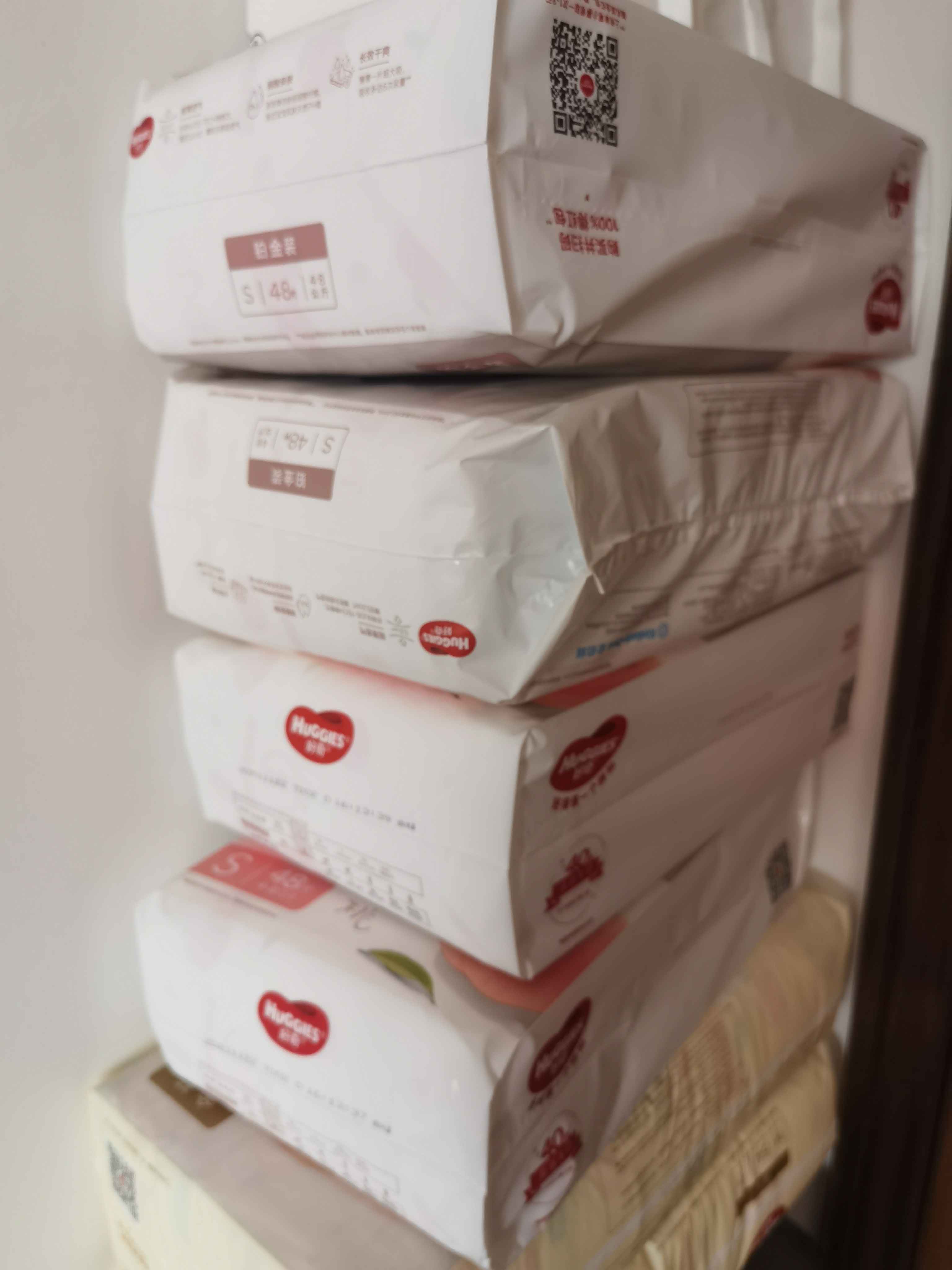 好奇铂金装S码96片，我家买小了