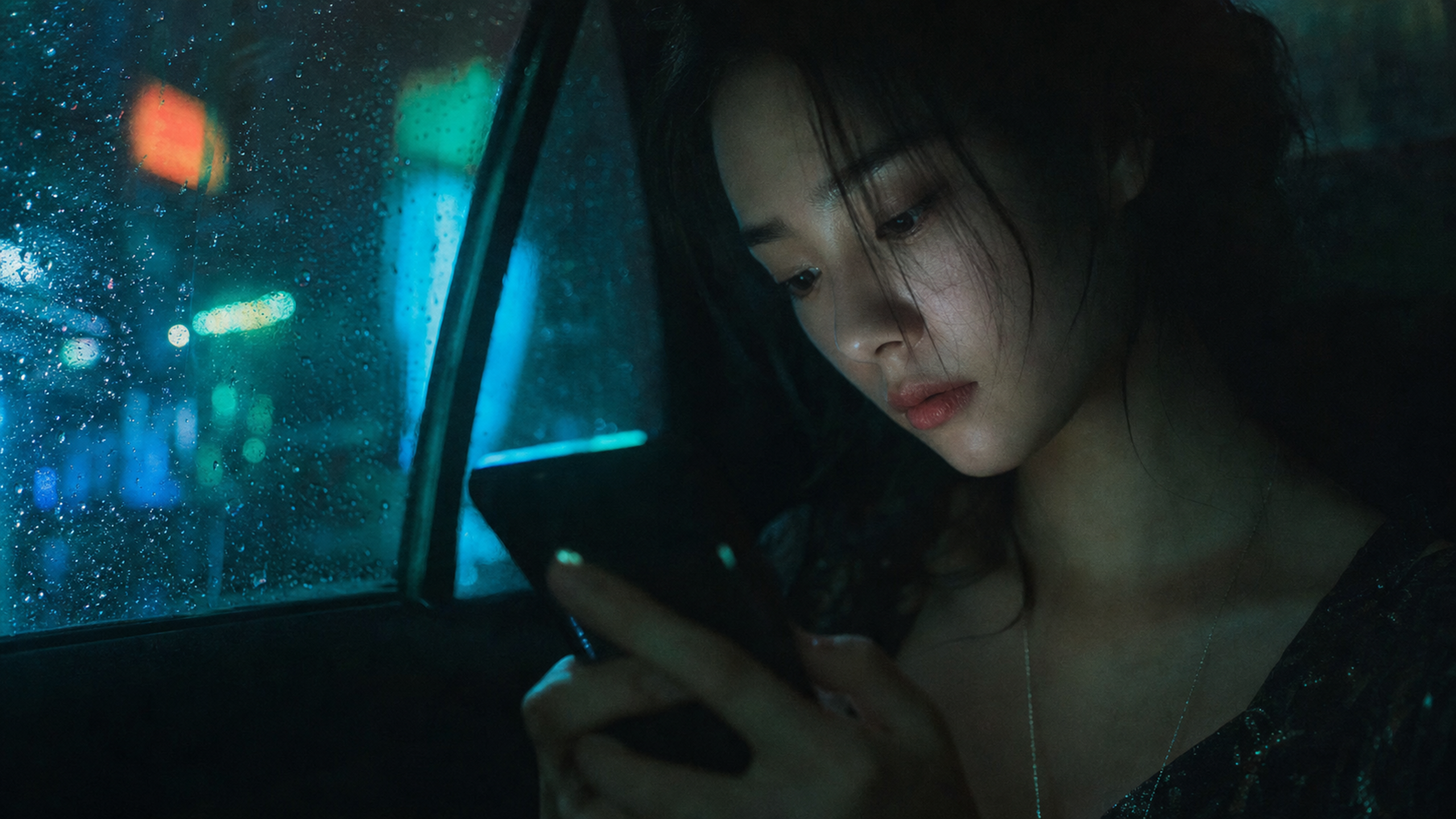 深夜雷雨天，千万别给那个人发消息