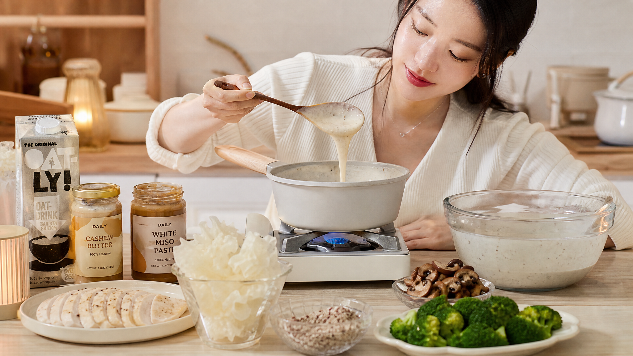 不用奶油也能奶白挂勺：银耳燕麦咸白酱