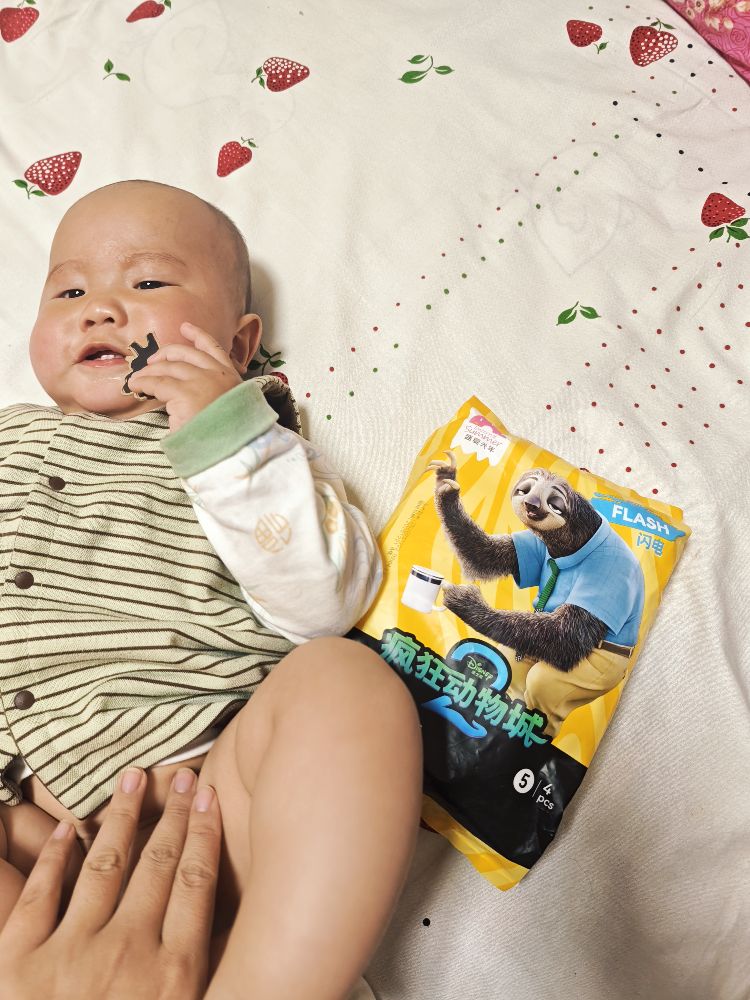 颜值实力双在线！盛夏光年×疯狂动物城联名尿不湿太绝