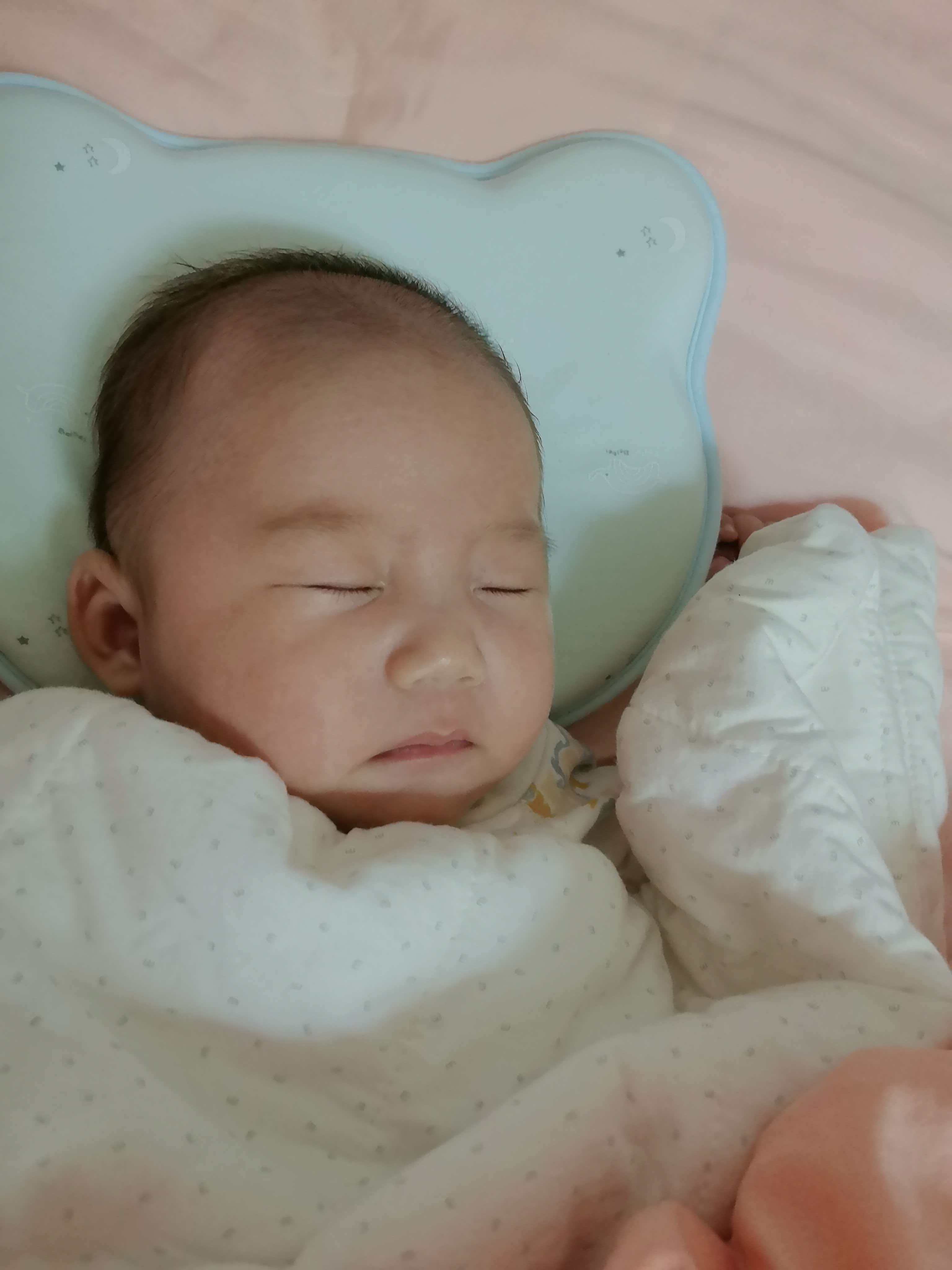 宝宝晚上不睡觉,妈妈们都是怎么熬过来的?