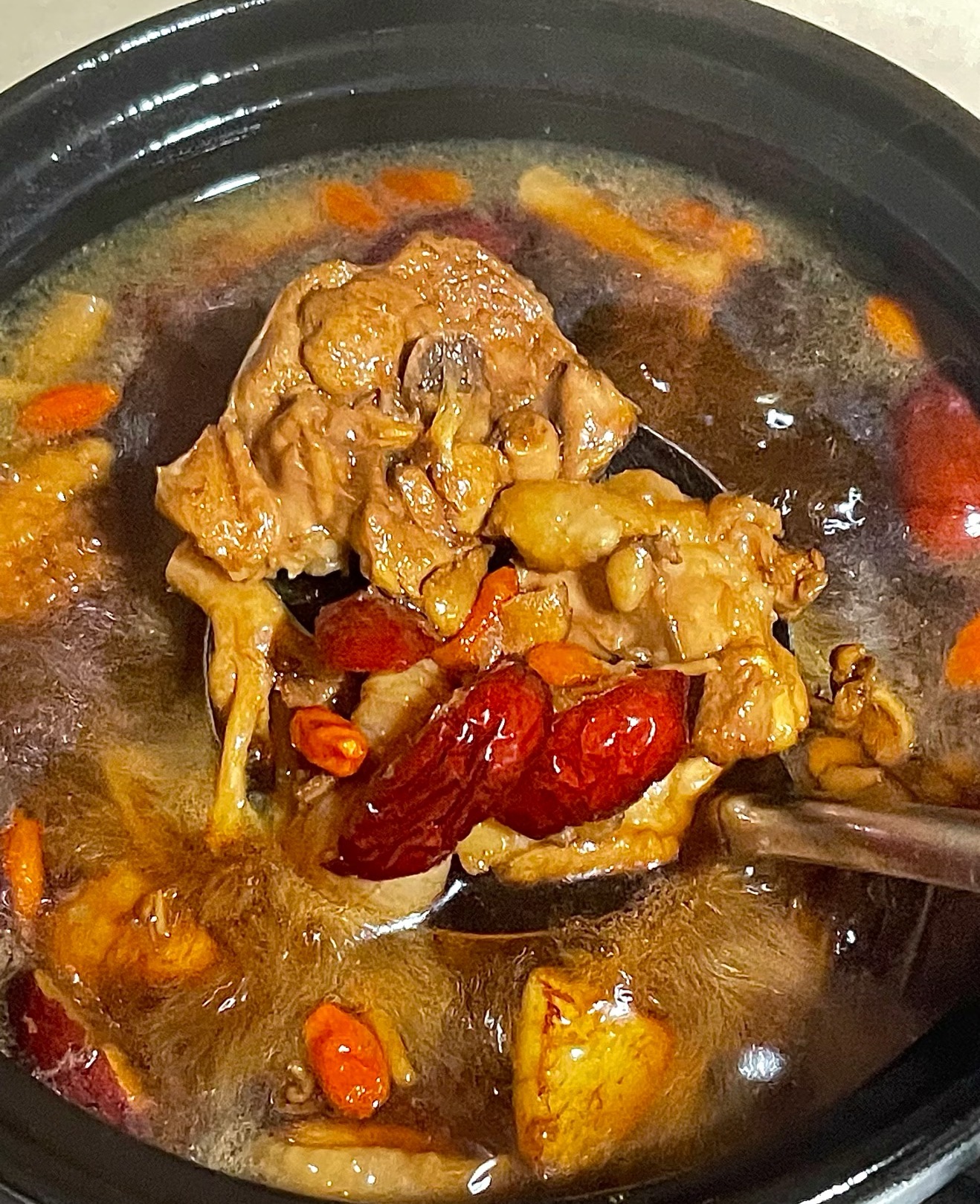 月子里的那些事:从鸡酒到抱娃