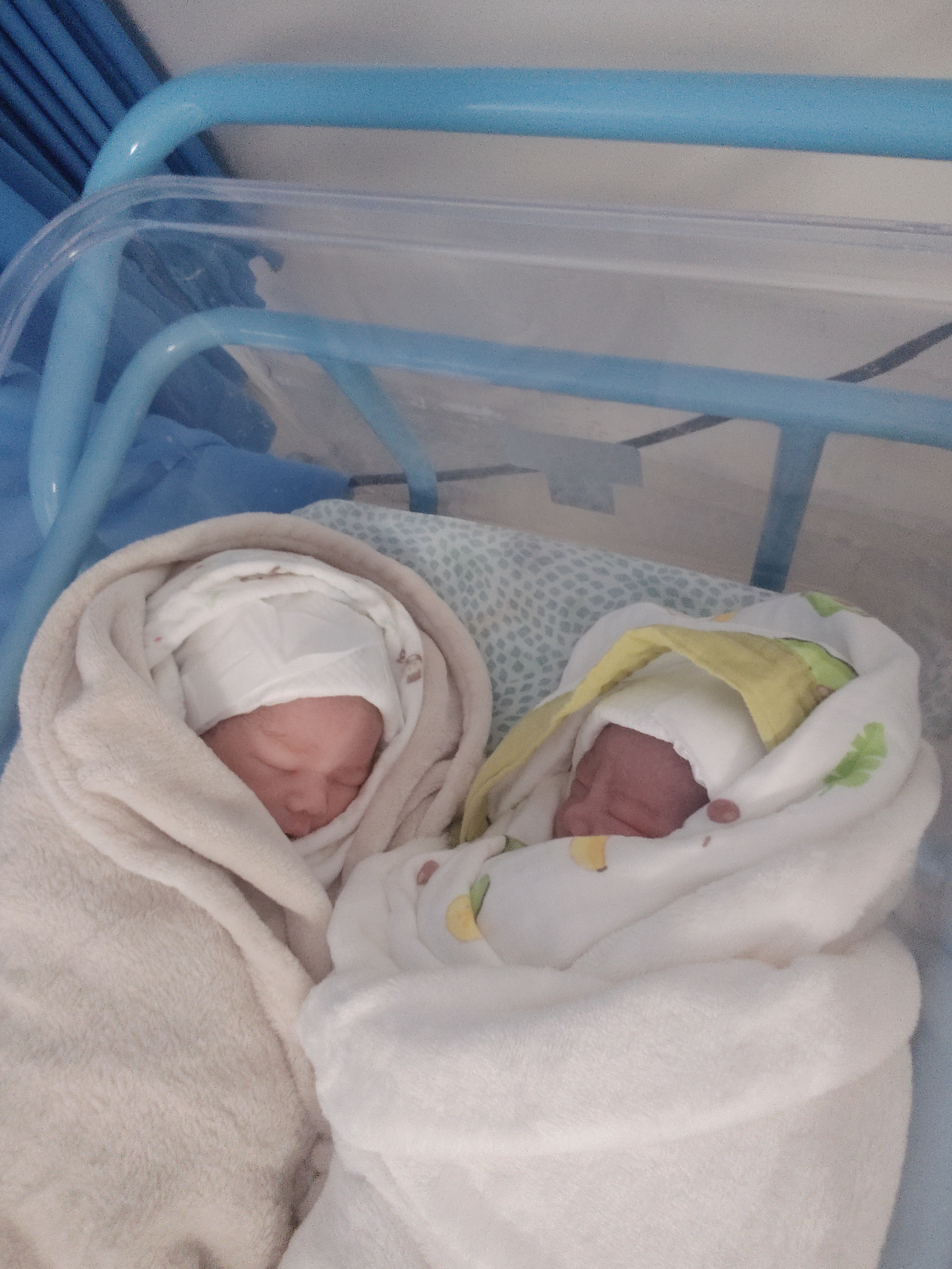 双胞胎顺产经历分享