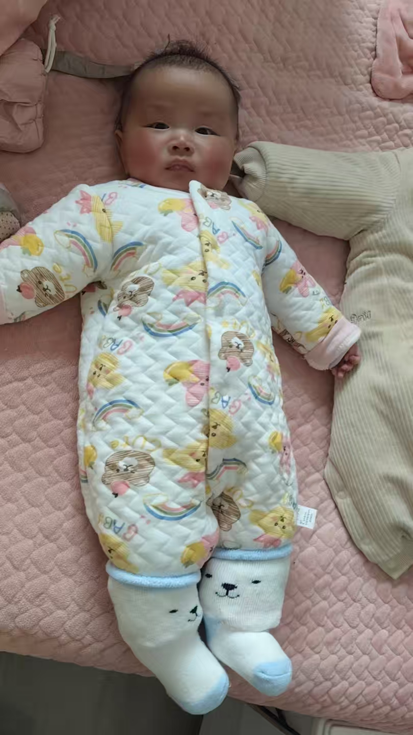 宝宝衣物分享与育儿经验交流